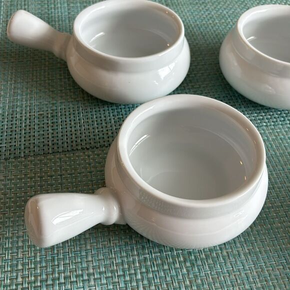 4 Sur La Table White Handle Porcelain French Onion Soup Bowls - Picture 10 of 10